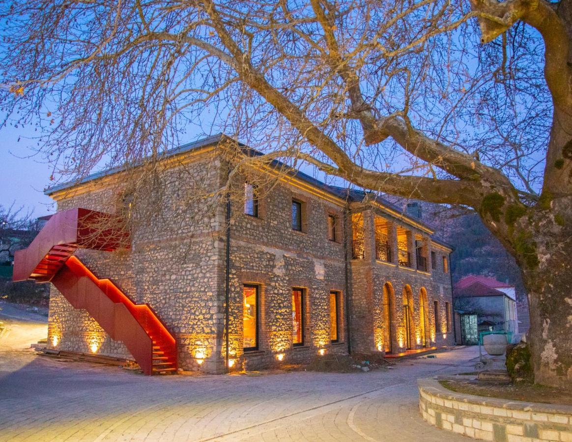 Melesin Distillery Leskovik Exteriör bild